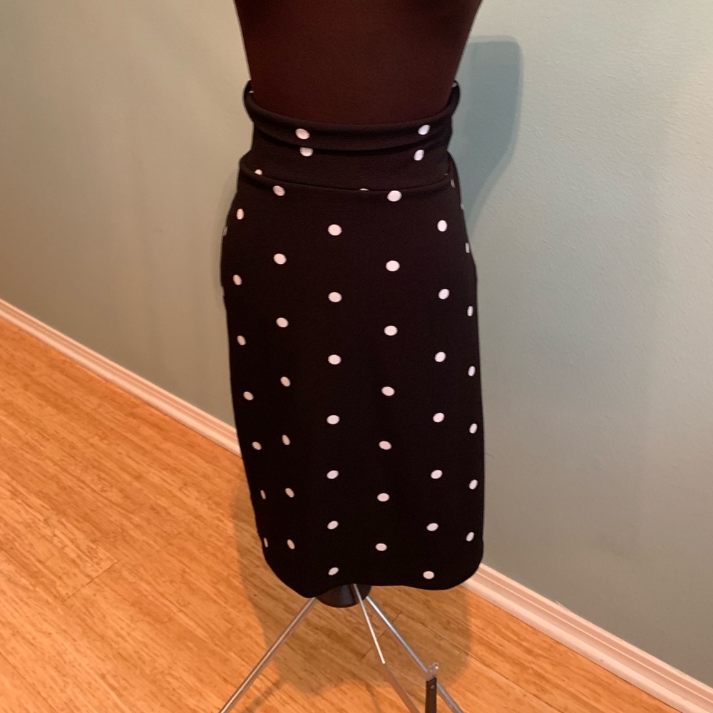 Lularoe Cassie black/white polka dot 2XL, GUC